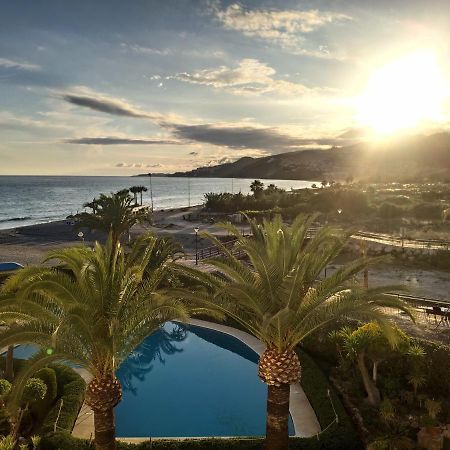 Apartamentos Starnerja En Stella Maris 外观 照片